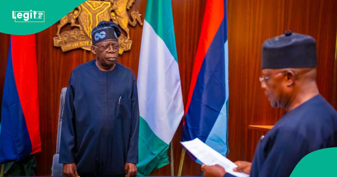 Tinubu da Ibas. Tinubu da Ibas.