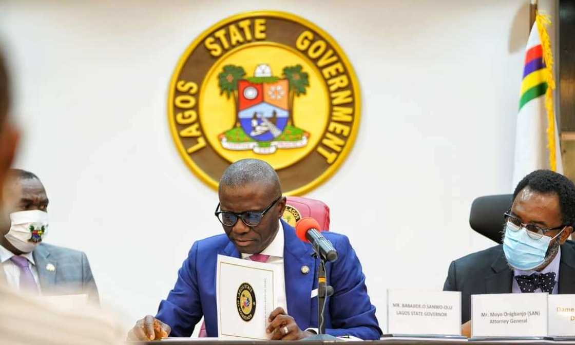 Nigerian Governor Signs bill to Establish Anti-Corruption Commission, 2 others