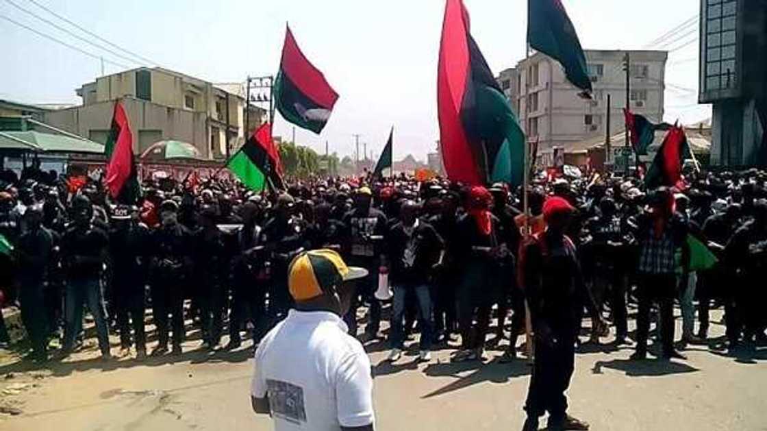 Yanzu-yanzu: Kungiyar IPOB ta saduda, ta soke dokar zaman gida na dole, ta ce a fita a yi zabe a Anambra