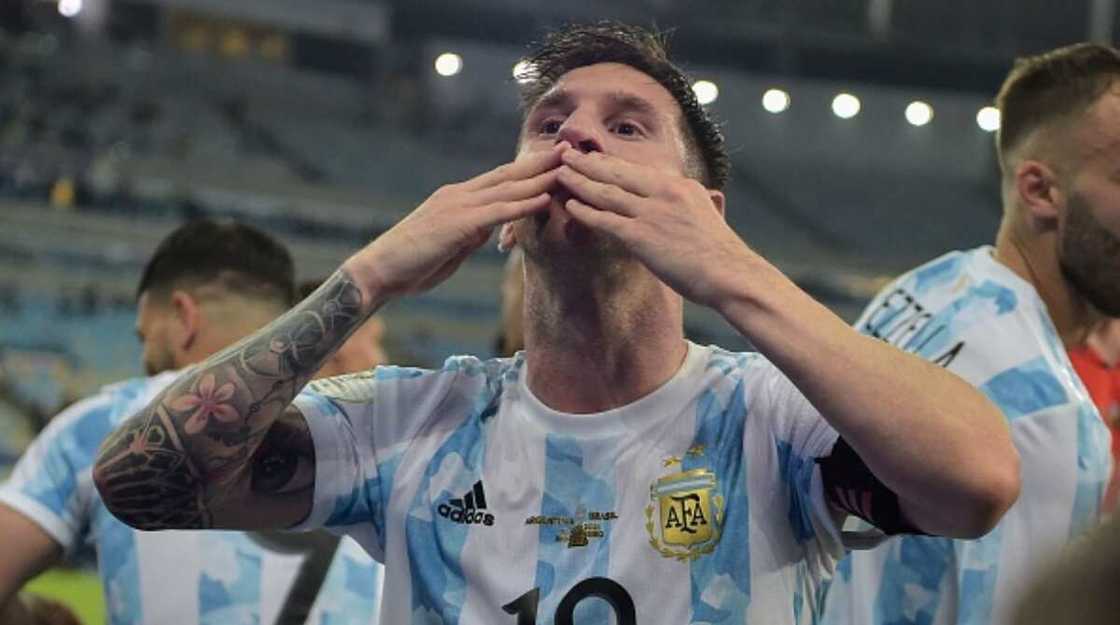 Video Shows Lionel Messi Dancing in the Gym While Barcelona Make Frantic Effort to Renew Contract Video Shows Lionel Messi Dancing in the Gym While Barcelona Make Frantic Effort to Renew Contract
