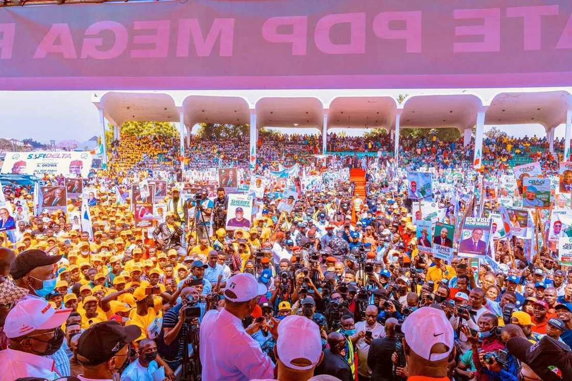 APC Chieftains Defect to PDP in Delta APC Chieftains Defect to PDP in Delta