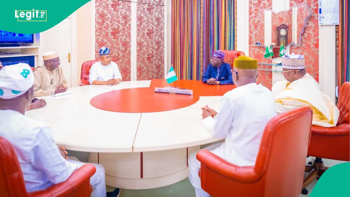 Gwamnonin APC shida sun gana da Tinubu a fadar shugaban kasa Abuja.