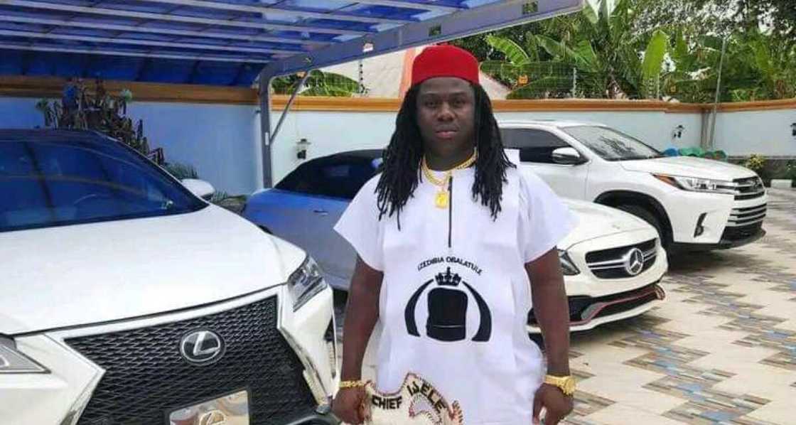 Bokan da masu garkuwa da mutane suka sace a Anambra ya yi jawabi bayan kubutarsa Bokan da masu garkuwa da mutane suka sace a Anambra ya yi jawabi bayan kubutarsa