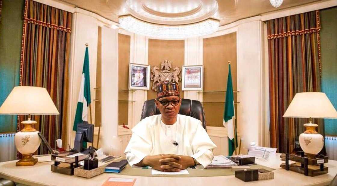 MC Tagwaye: Daga neman aron biro a banki na hadu da wanda na aura MC Tagwaye: Daga neman aron biro a banki na hadu da wanda na aura