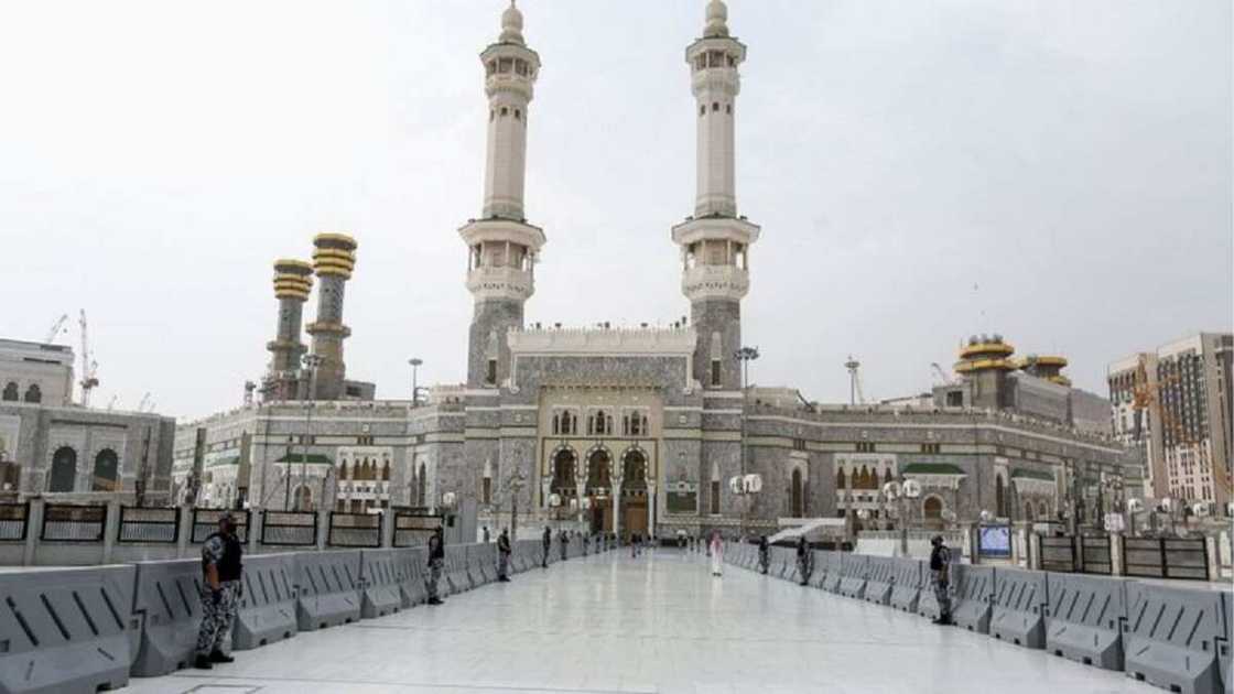 Hotunan gine-gine 10 mafi darajar kudi a fadin duniya, Ka'aba ne na 1 Hotunan gine-gine 10 mafi darajar kudi a fadin duniya, Ka'aba ne na 1