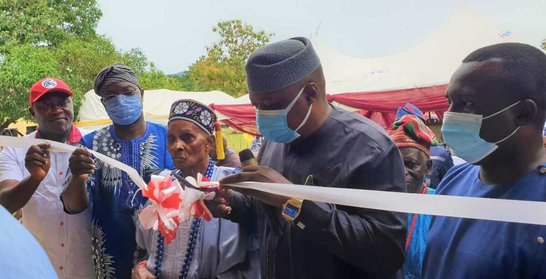 International Breweries Promotes STEM Education, Donates Science Laboratory to Community Grammar School