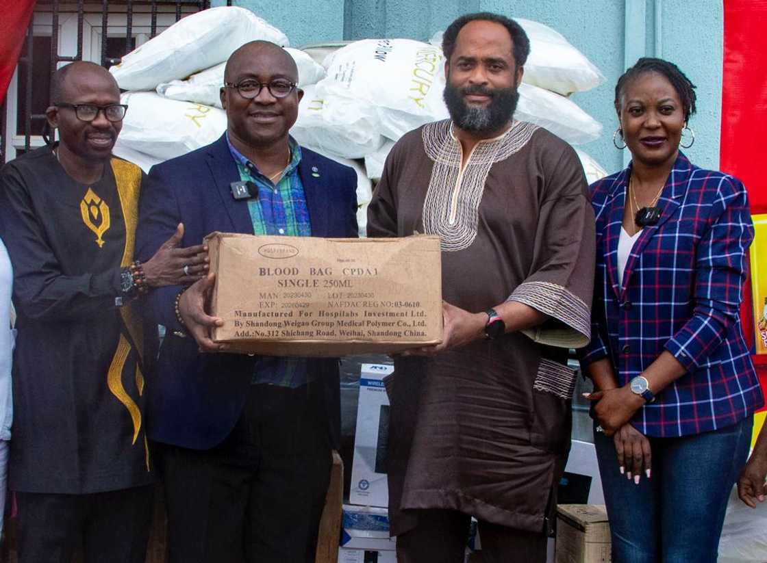 Dufil Prima Foods Shows Support for Health Care, Donates Medical Supplies to Rauf Aregbesola PHCC Dufil Prima Foods Shows Support for Health Care, Donates Medical Supplies to Rauf Aregbesola PHCC