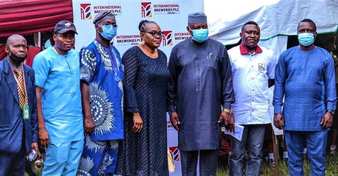 International Breweries Promotes STEM Education, Donates Science Laboratory to Community Grammar School International Breweries Promotes STEM Education, Donates Science Laboratory to Community Grammar School