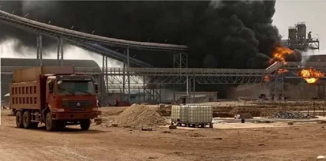 Sokoto: Tankokin Mai Sun Yi Gobara a Kamfanin Simintin BUA, Ma'aikata 3 Sun Mutu, Wasu Sun Jikkata Sokoto: Tankokin Mai Sun Yi Gobara a Kamfanin Simintin BUA, Ma'aikata 3 Sun Mutu, Wasu Sun Jikkata