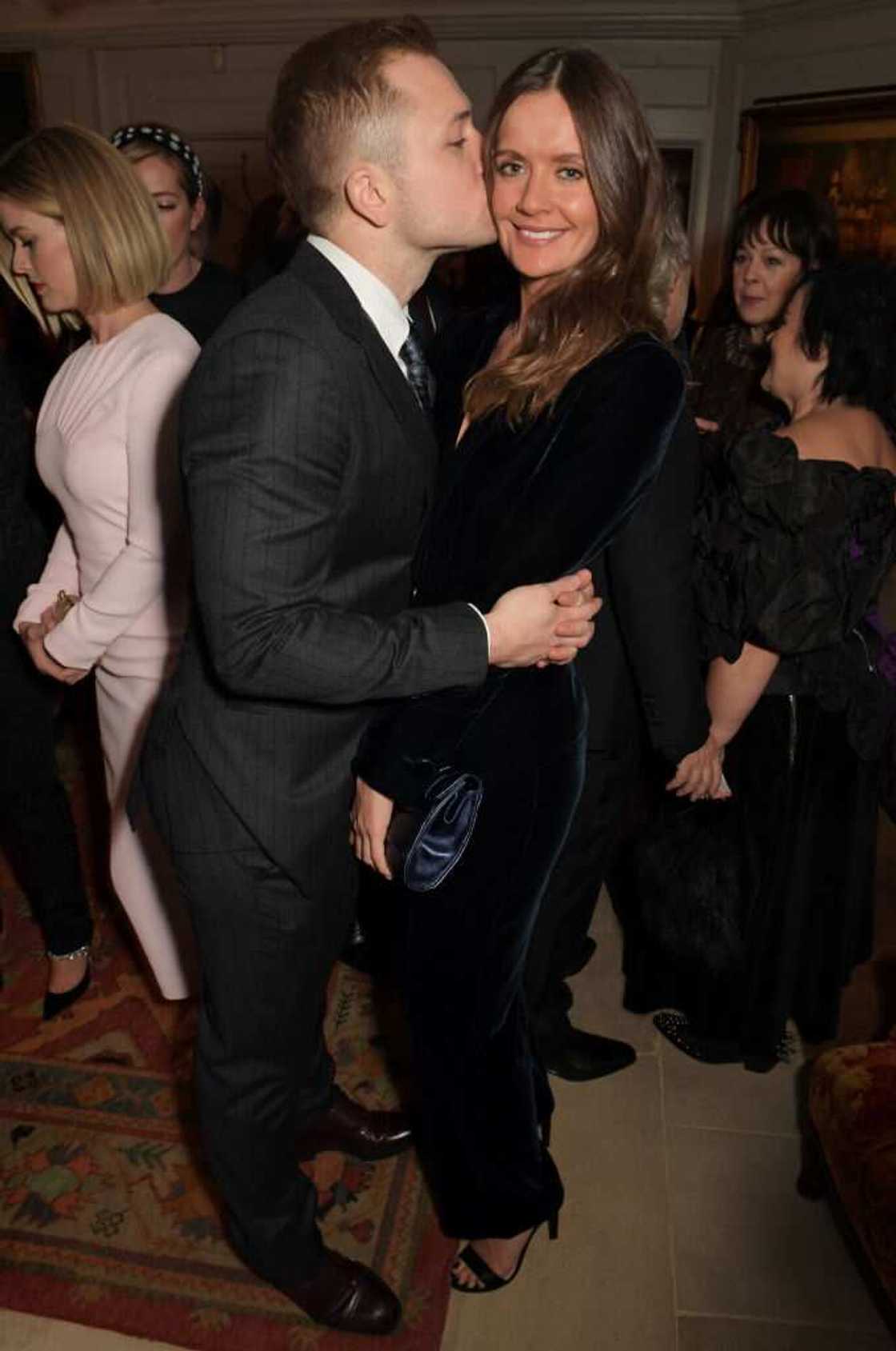 Taron Egerton et Emily Thomas Taron Egerton et Emily Thomas