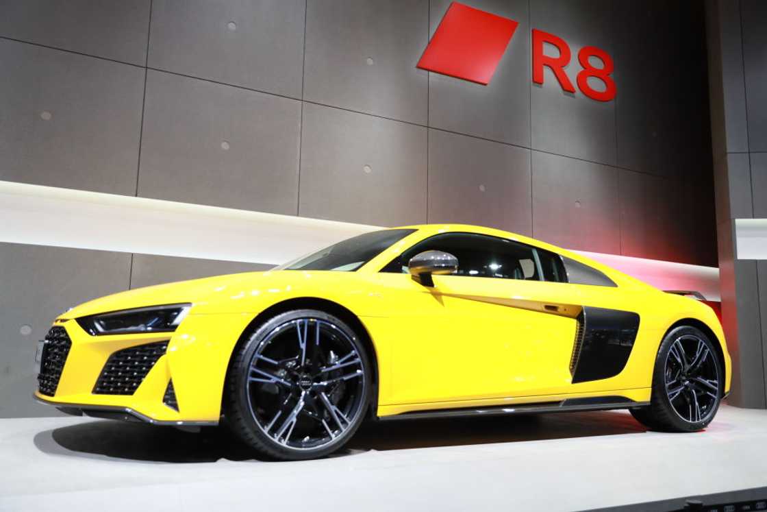 Yellow Audi R8 V10 Performance Yellow Audi R8 V10 Performance