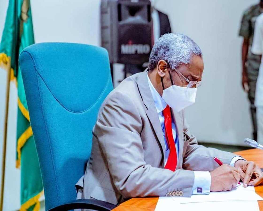 Gbajabiamila says he will support children of late vendor till they are adults Gbajabiamila says he will support children of late vendor till they are adults