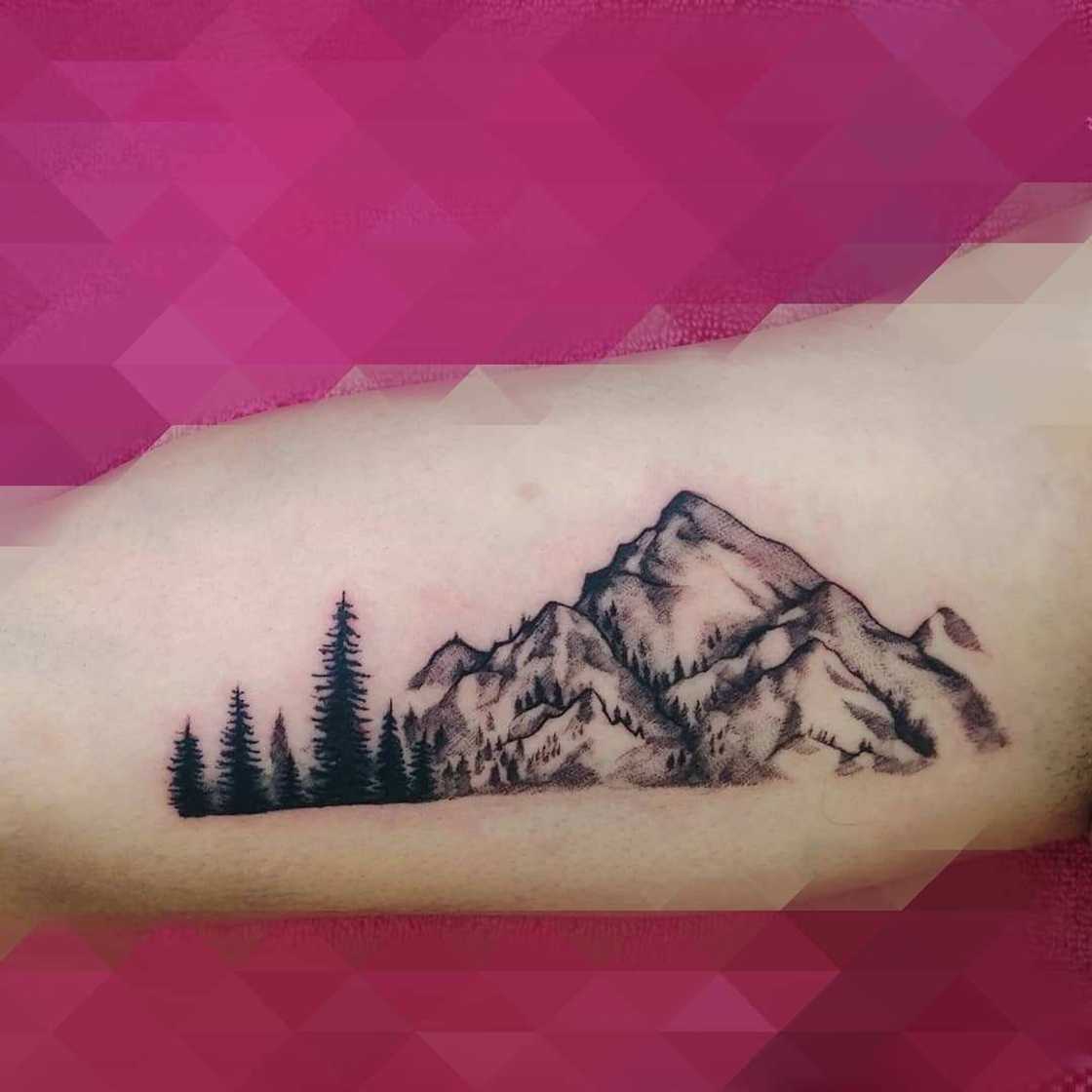 upper arm tattoos for men upper arm tattoos for men
