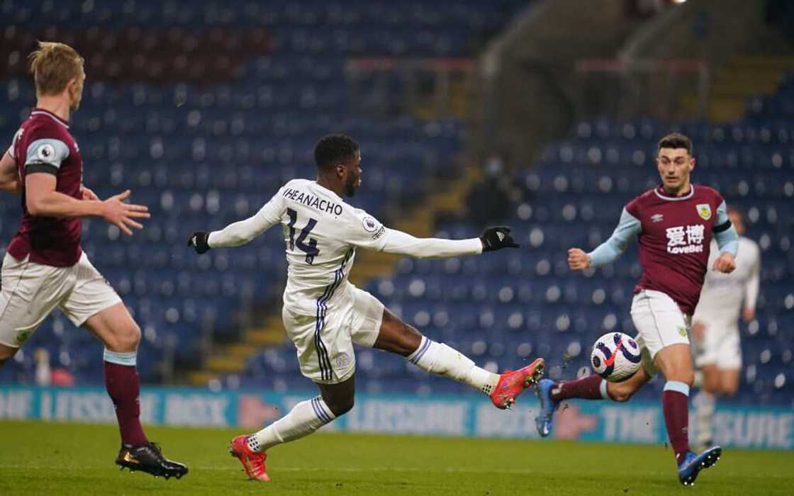 Nigerian star Iheanacho rescues Leicester from defeat after scoring Premier League goal of the season goal Nigerian star Iheanacho rescues Leicester from defeat after scoring Premier League goal of the season goal