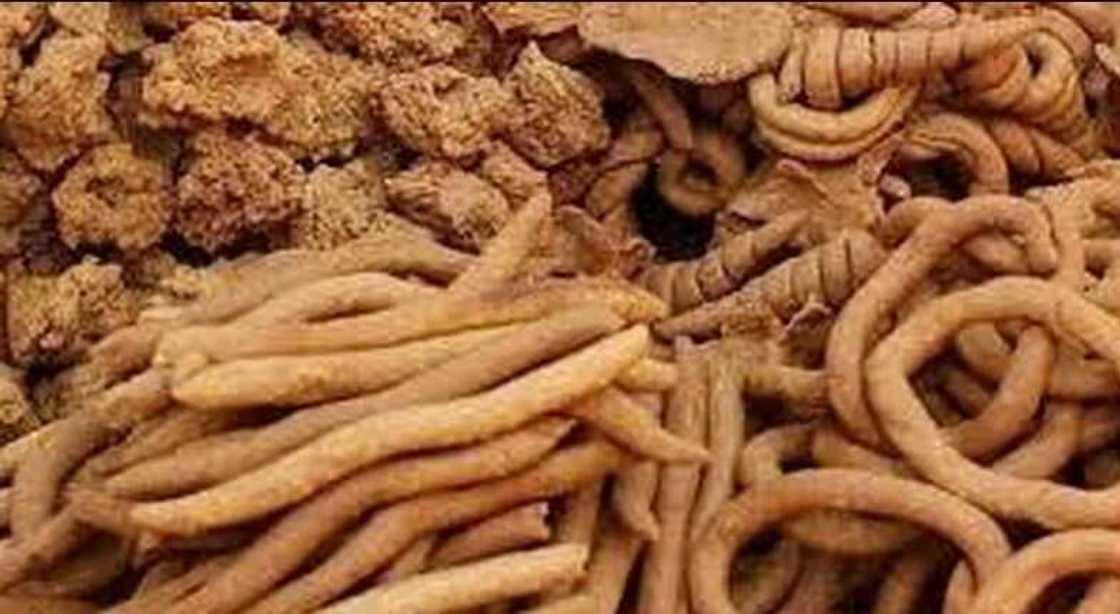 Mu leka madafa: Dalla-dalla yadda ake hada wani nau'in Kuli-Kuli mai ban sha'awa Mu leka madafa: Dalla-dalla yadda ake hada wani nau'in Kuli-Kuli mai ban sha'awa