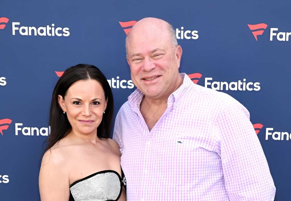 Nicole Tepper and David Tepper posing for a photo at the Arizona Biltmore