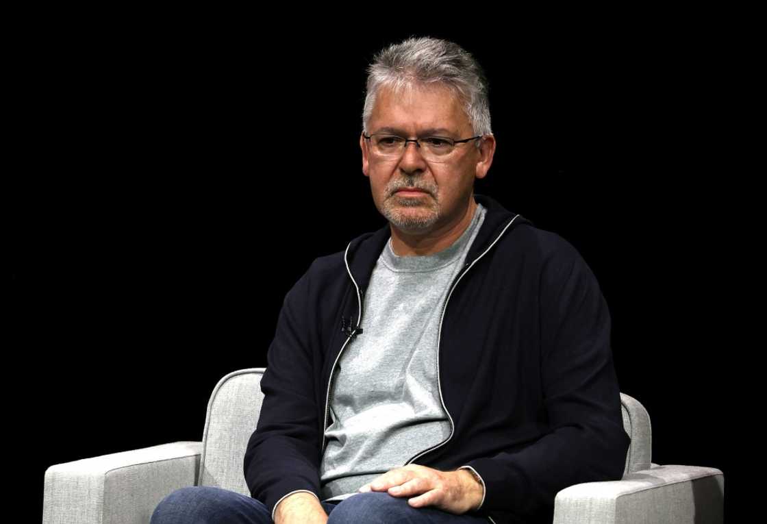 Apple says that Senior Vice President Machine Learning and AI Strategy John Giannandrea will retire early in 2026, acting as an advisor during his remaining time at the company