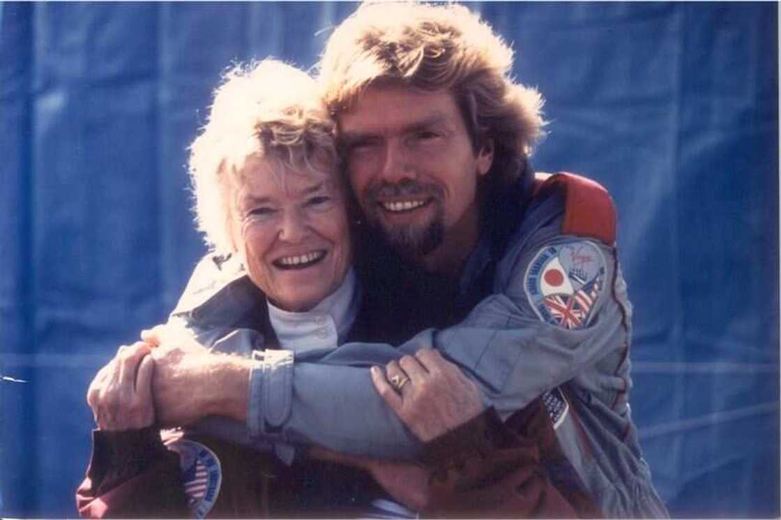 Richard Branson: Prominent billionaire's 96-year-old mother dies of COVID-19 Richard Branson: Prominent billionaire's 96-year-old mother dies of COVID-19