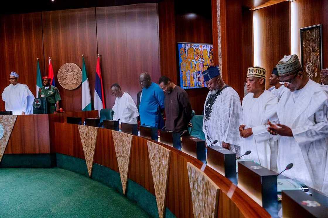 Jerin ministocin Buhari, sunaye, ma'aikatu da kuma jihohin su Jerin ministocin Buhari, sunaye, ma'aikatu da kuma jihohin su