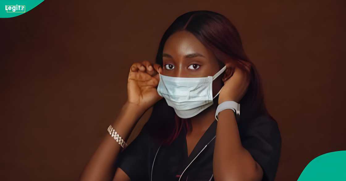 Lady who mistakenly sent N800k to wrong account cries out as receiver starts spending it Lady who mistakenly sent N800k to wrong account cries out as receiver starts spending it