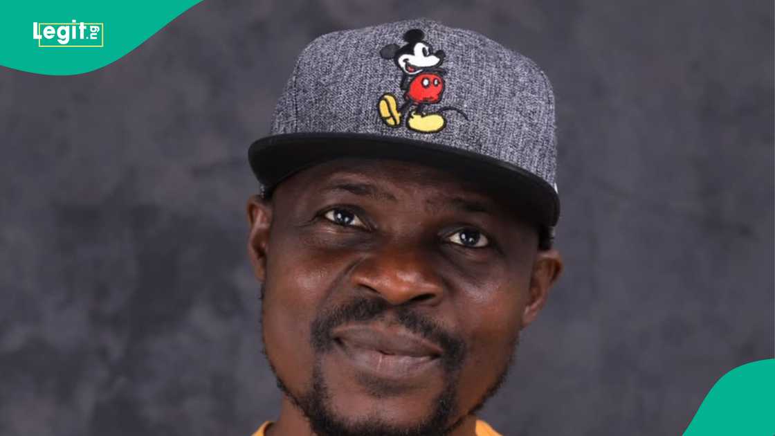 Baba Ijesha video at party gets fans taking as he vape unstop