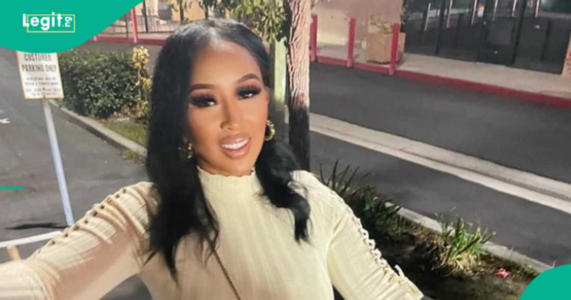 Lady shares her last chat with Anthony Joshua's late friend before he died in a car accident. Lady shares her last chat with Anthony Joshua's late friend before he died in a car accident.