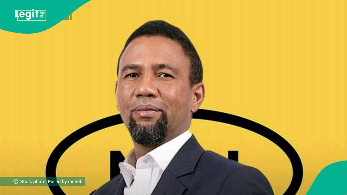 Nigerians outraged over network disruption Nigerians outraged over network disruption