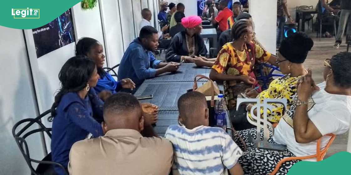CBEX investors in Ibadan at a gathering amid outrage over reported crash of the platform in Nigeria. CBEX investors in Ibadan at a gathering amid outrage over reported crash of the platform in Nigeria.
