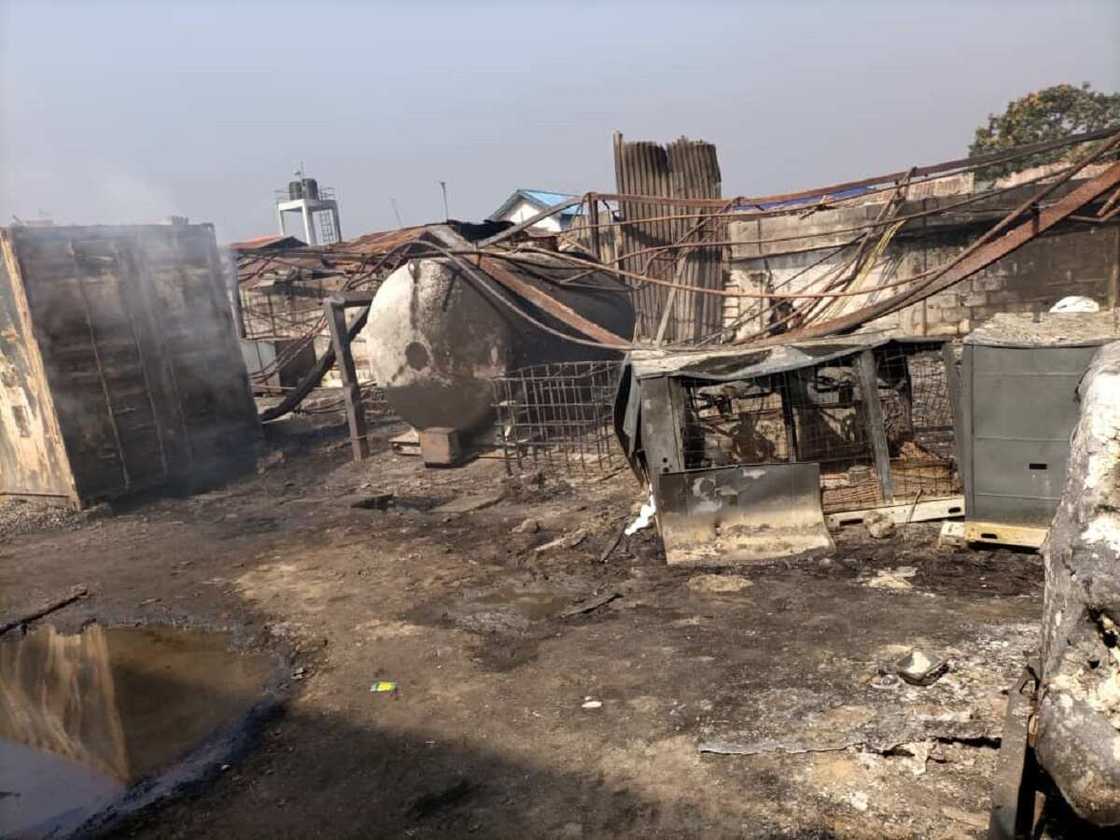 Gobara a tashar Jos Gobara a tashar Jos