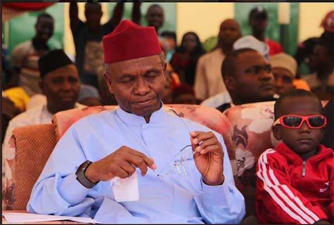 Da dumin sa: Gwamna El-rufai yayi rashin babban yayan sa Da dumin sa: Gwamna El-rufai yayi rashin babban yayan sa