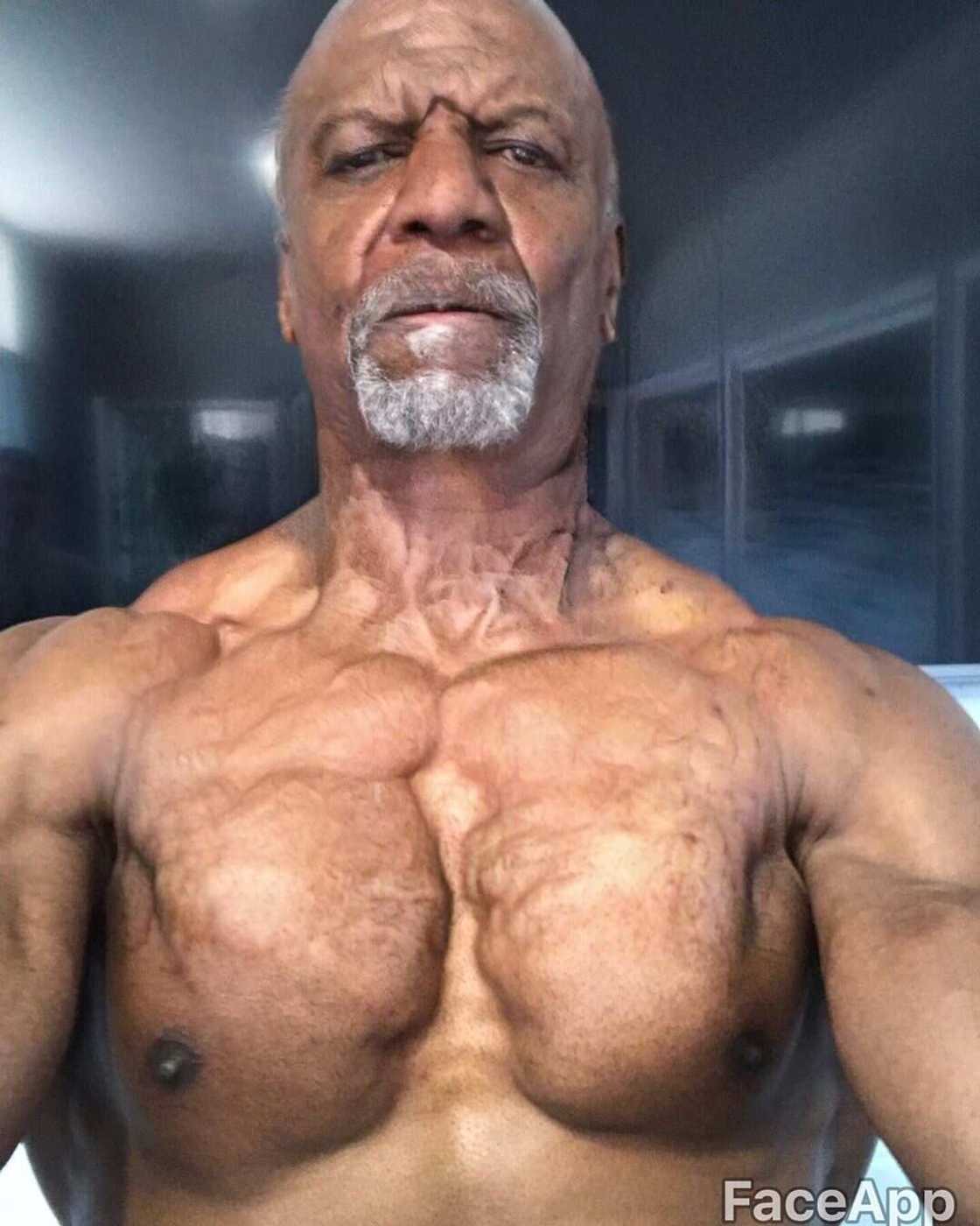 FaceApp FaceApp