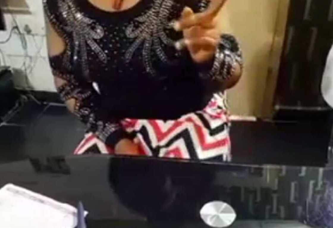 Bidiyo: Dan ka ne kuma ba zan taba yin gwajin DNA ba, Matar aure ga mijinta Bidiyo: Dan ka ne kuma ba zan taba yin gwajin DNA ba, Matar aure ga mijinta