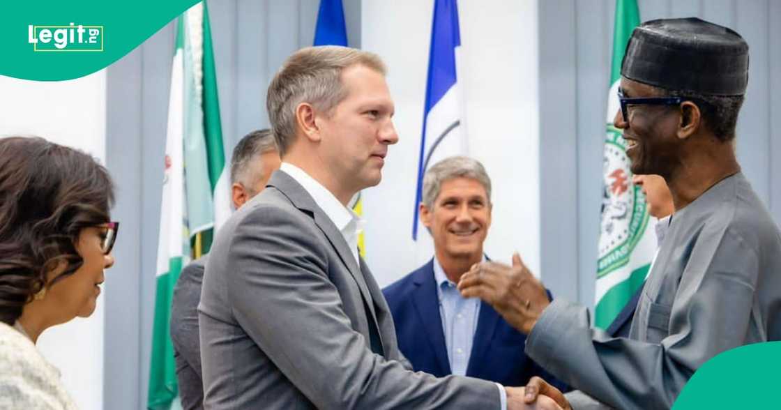 Tawagar Amurka ta sauka a Najeriya Tawagar Amurka ta sauka a Najeriya