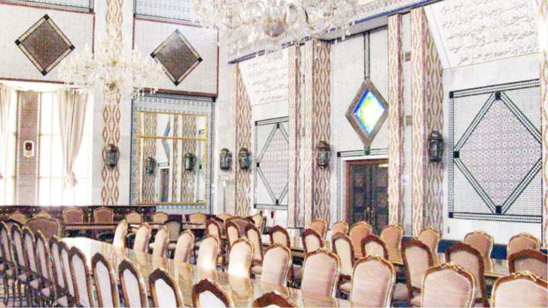 Marigayi Mai Deribe: Bidiyon gidan zinarin hamshakin mai kudin arewacin Najeriya Marigayi Mai Deribe: Bidiyon gidan zinarin hamshakin mai kudin arewacin Najeriya