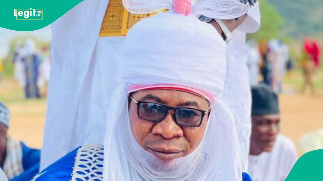 Tears as top monarch Kogi monarch Aminu Kawu dies/Alhaji Aminu Akuh Kawu dies Tears as top monarch Kogi monarch Aminu Kawu dies/Alhaji Aminu Akuh Kawu dies
