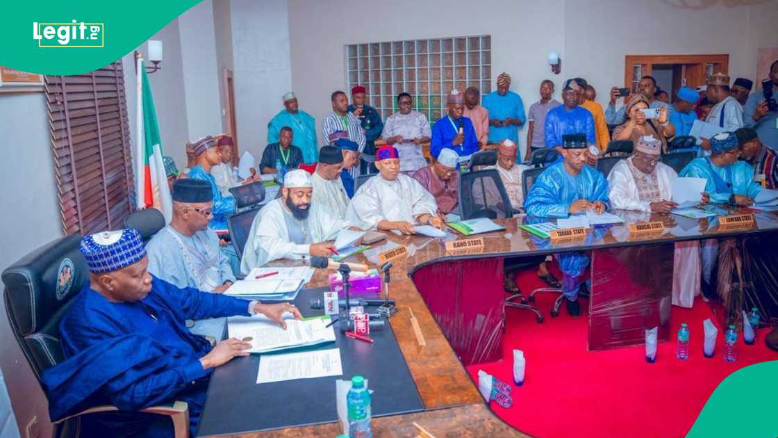 Yadda aka yi taron gwamnonin Arewa Yadda aka yi taron gwamnonin Arewa