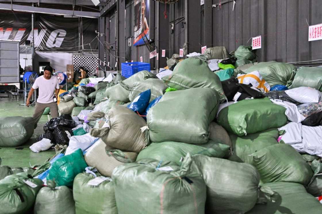 Many of the tonnes of parcels handled by Guangzhou-based logistics firm Weijiang International are destined for the doorsteps of US customers Many of the tonnes of parcels handled by Guangzhou-based logistics firm Weijiang International are destined for the doorsteps of US customers