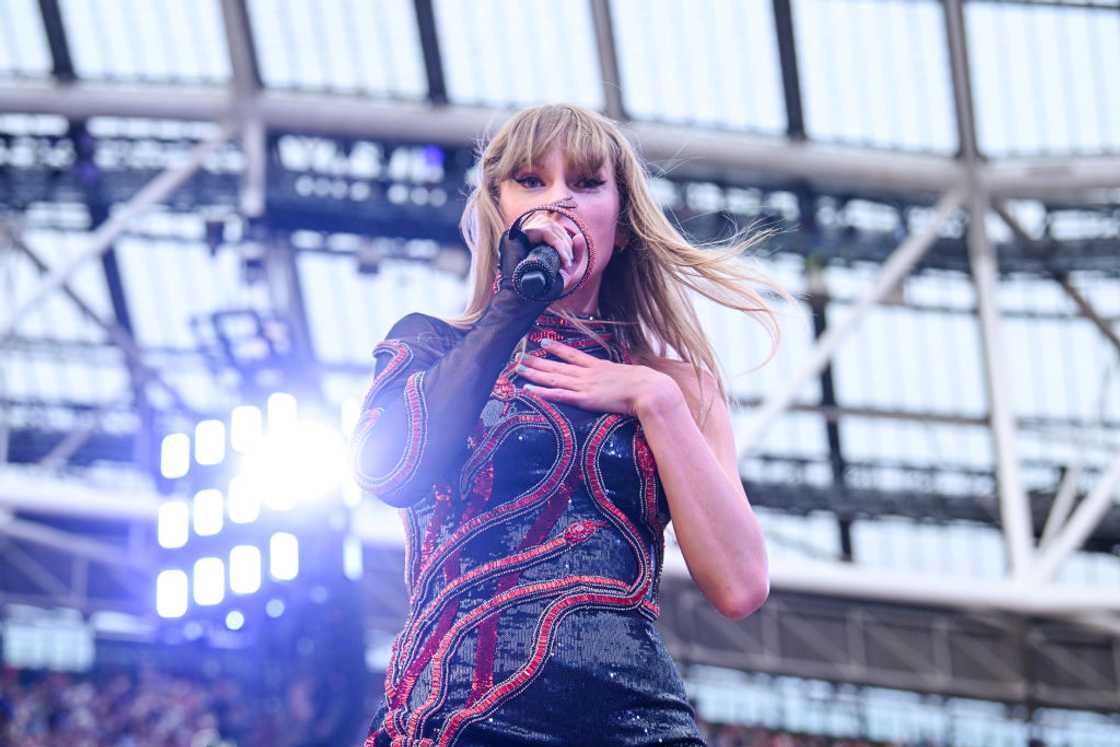 Taylor Swift performs in Dublin, Ireland