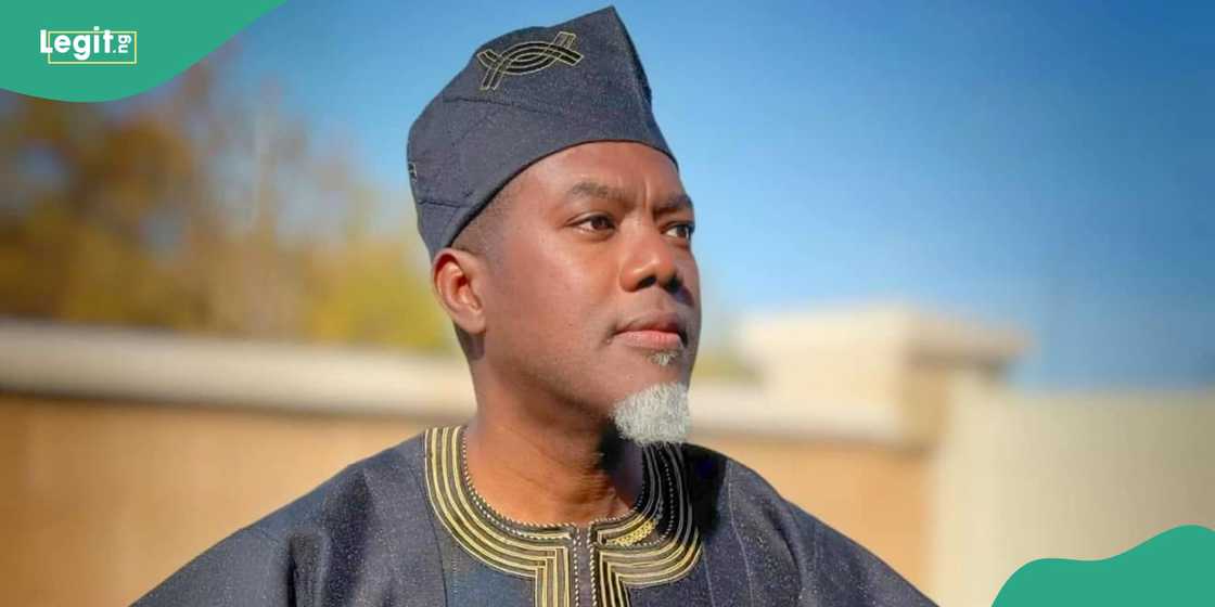 Nigerians react as Omokri tackles Peter Obi over employment for Lagos corper Nigerians react as Omokri tackles Peter Obi over employment for Lagos corper
