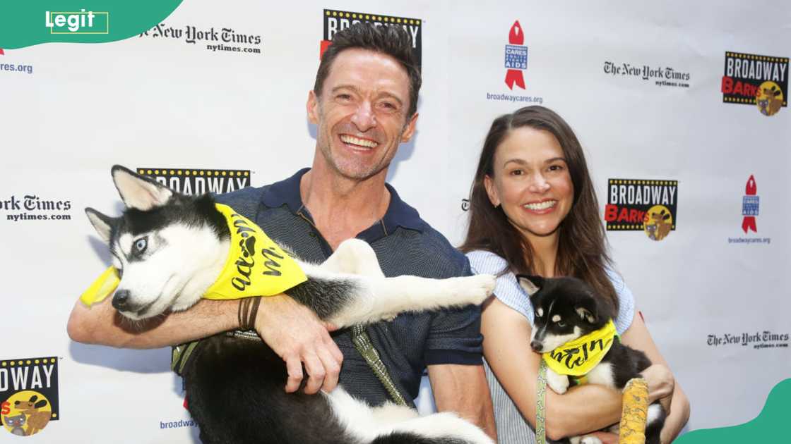 Hugh Jackman and Sutton Foster at Shubert Alley Hugh Jackman and Sutton Foster at Shubert Alley