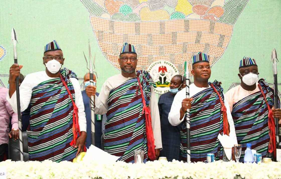 Amid defection rumour, APC governors visit Ortom, give reasons Amid defection rumour, APC governors visit Ortom, give reasons