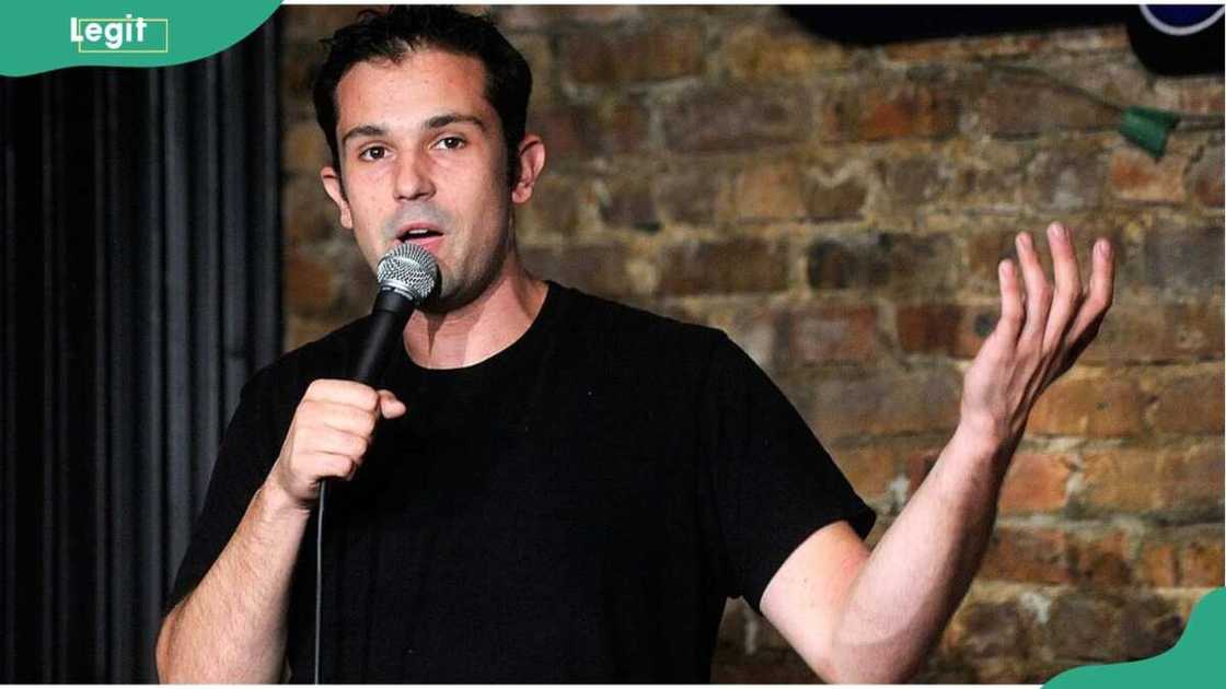 Nikki Glaser dating Nikki Glaser dating