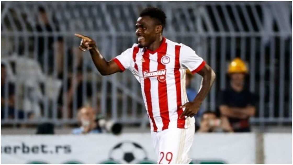 Super Eagles legend who built hospital for his people makes big statement over land dispute causing loss of lives in 3 communities Super Eagles legend who built hospital for his people makes big statement over land dispute causing loss of lives in 3 communities