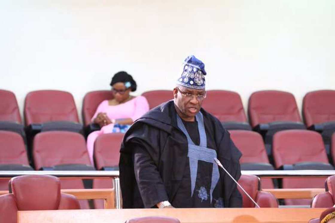 Yanzu-yanzu: Wani dan majalisa daga Legas ya mutu Yanzu-yanzu: Wani dan majalisa daga Legas ya mutu