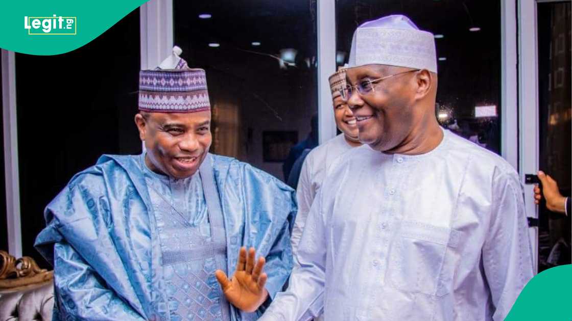 Atiku Abubakar, Aminu Waziri Tambuwal sun shiga jerin 'yan siyasar da ake zargi da ruguza PDP. Atiku Abubakar, Aminu Waziri Tambuwal sun shiga jerin 'yan siyasar da ake zargi da ruguza PDP.