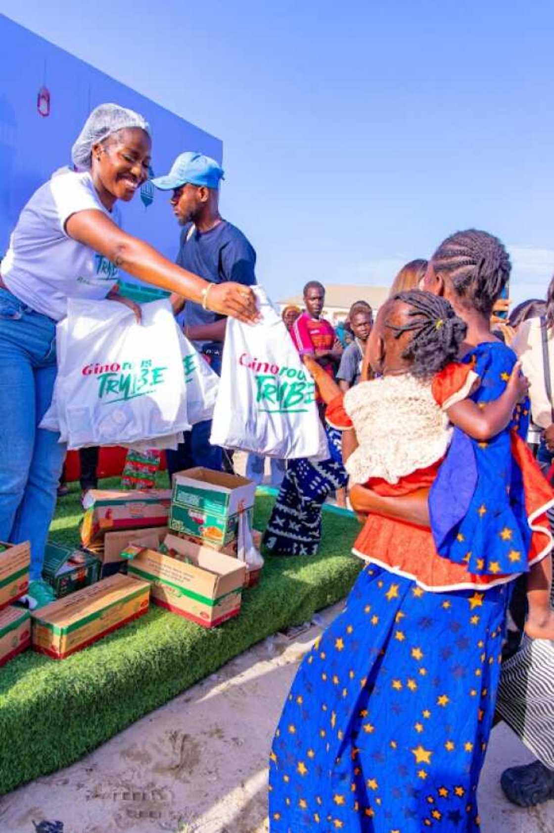 Ginorous Trybe Leader, Hilda Baci Warms the Hearts of Maroko Residents Ginorous Trybe Leader, Hilda Baci Warms the Hearts of Maroko Residents