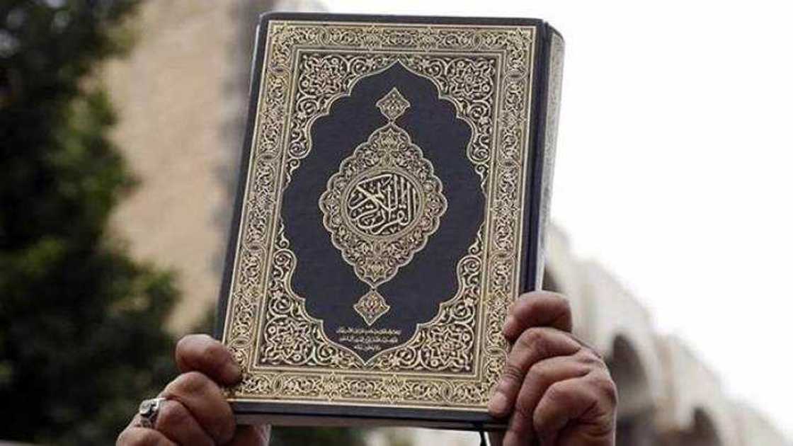 Wani ya wulakanta Alqur'ani a birnin New York Wani ya wulakanta Alqur'ani a birnin New York