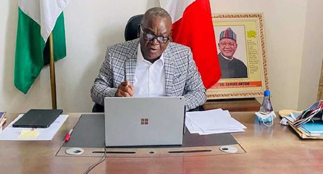 Kungiyar Miyyeti Allah ta na barazanar daina kai dabbobi zuwa Kudancin Najeriya gaba-daya Kungiyar Miyyeti Allah ta na barazanar daina kai dabbobi zuwa Kudancin Najeriya gaba-daya