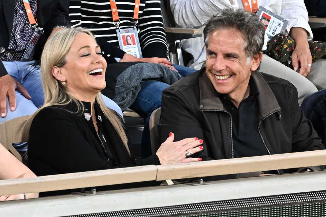 Christine Taylor and Ben Stiller laughing Christine Taylor and Ben Stiller laughing