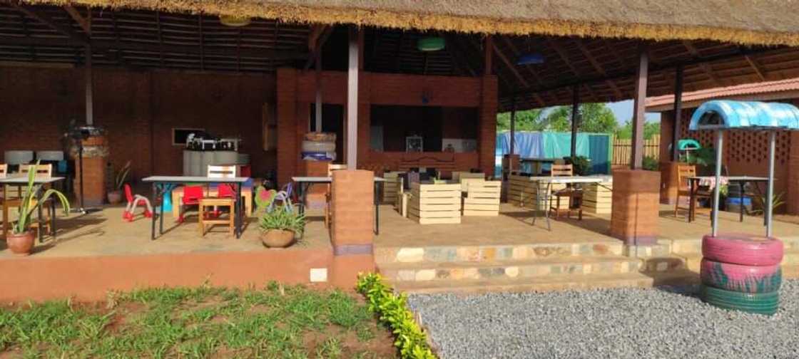 Wata Mata Ta Gina Muhallin da Zai Ke Tsawaita Rayuwar Dan Adam a Duniya Wata Mata Ta Gina Muhallin da Zai Ke Tsawaita Rayuwar Dan Adam a Duniya